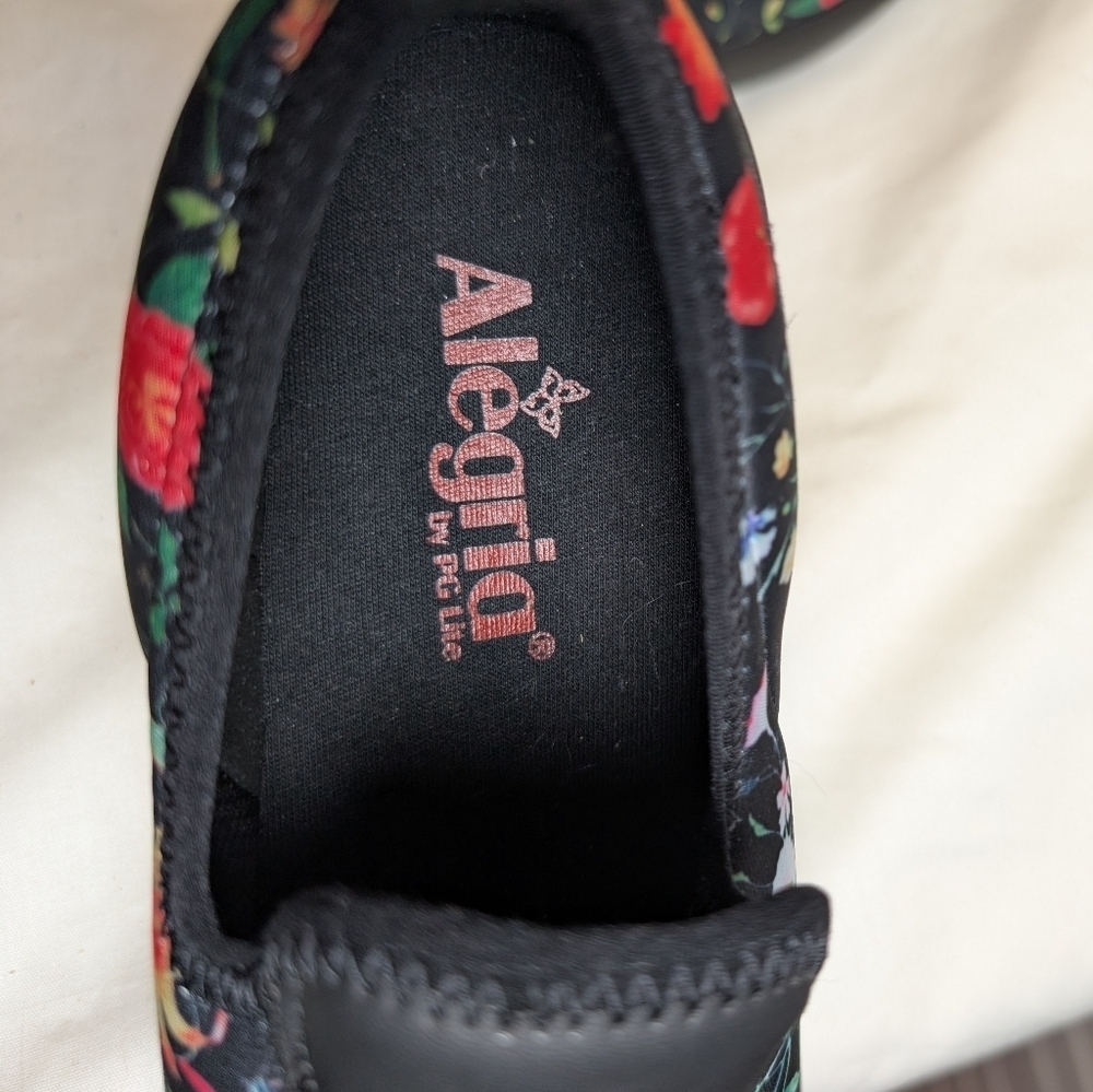 Alegria Beauty Blur Eden Its Bliss Slip On Shoes Women’s size EU 37, US  NWOB - Picture 12 of 13